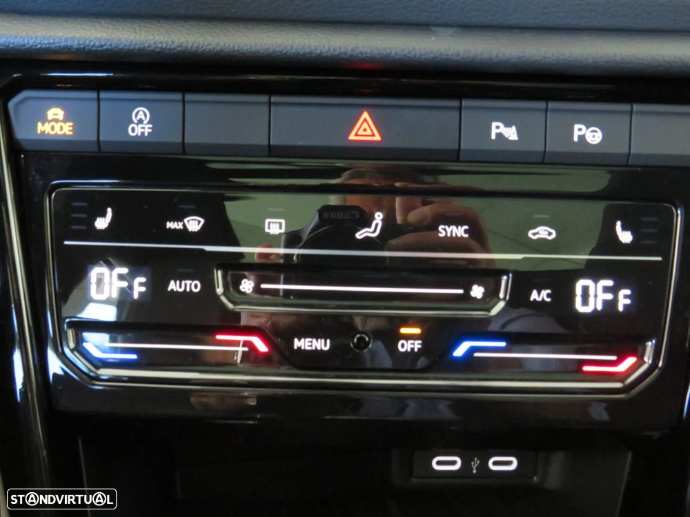 VW T-Roc 1.5 TSI R-Line DSG - 46