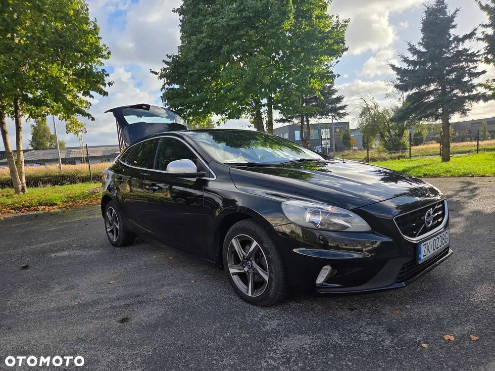 Volvo V40 D2 Drive-E R-Design Kinetic - 1