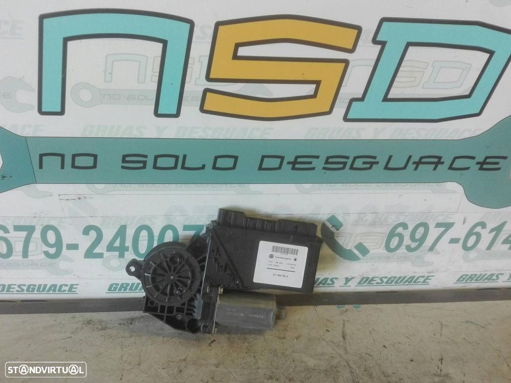 MOTOR ELEVADOR FRENTE DIREITO PORSCHE CAYENNE TIPO 9PA - 1