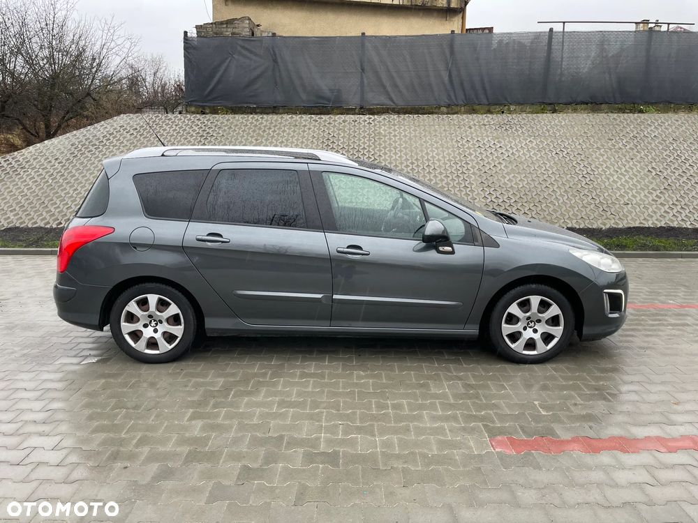Peugeot 308 1.6 HDi Premium - 4
