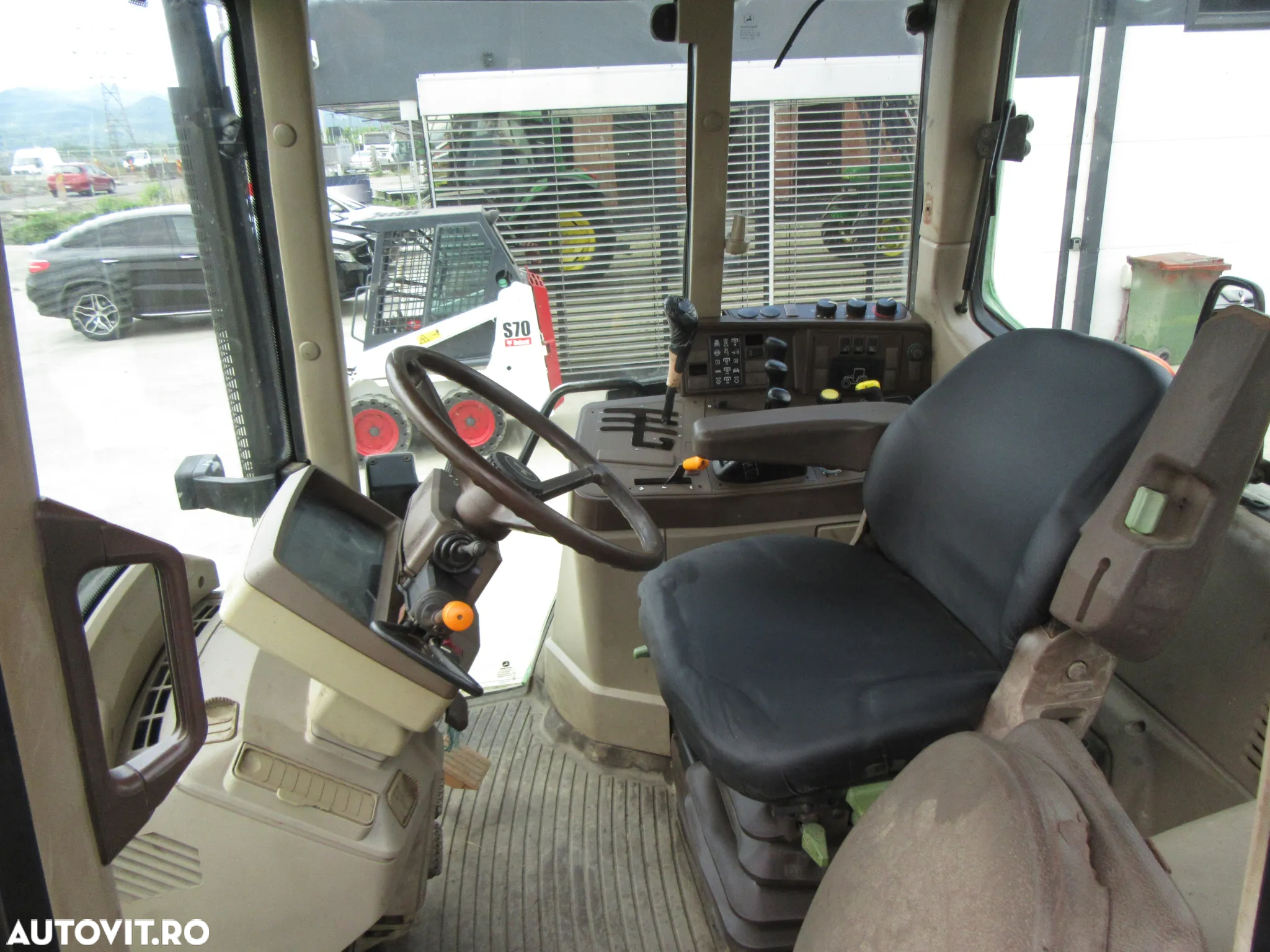 John Deere 6220 - 9