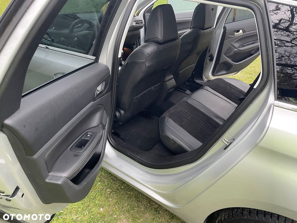 Peugeot 308 2.0 Blue HDi Allure S&S - 4