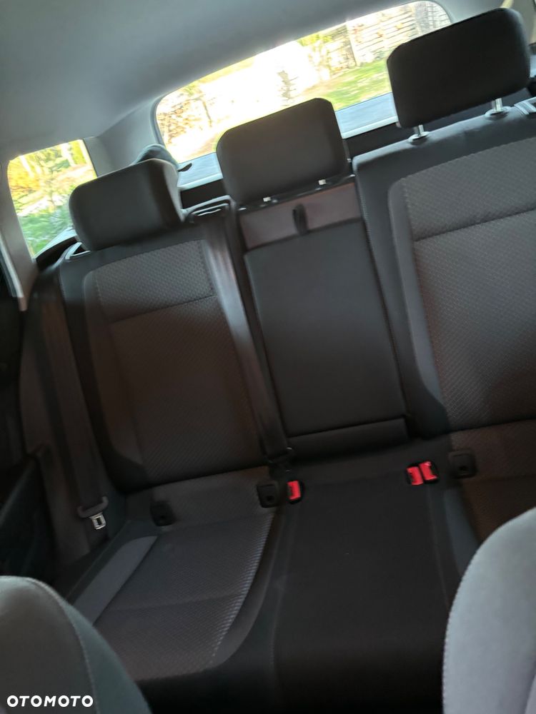 Volkswagen Passat 2.0 TDI EVO Business - 11