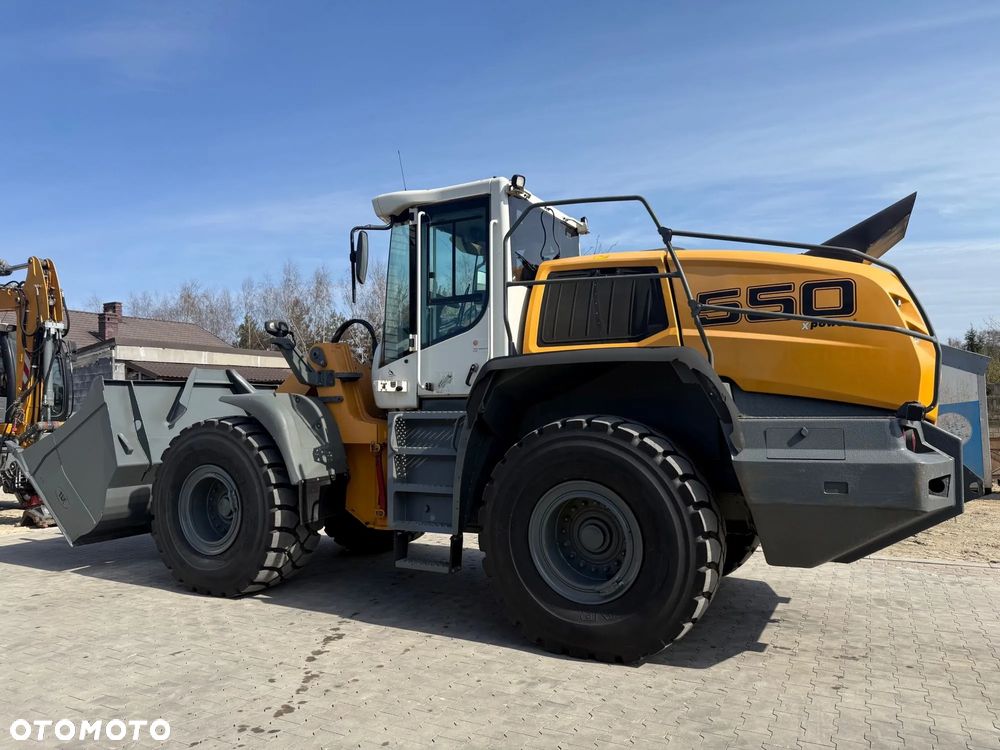 Liebherr L 550 X Power - 9