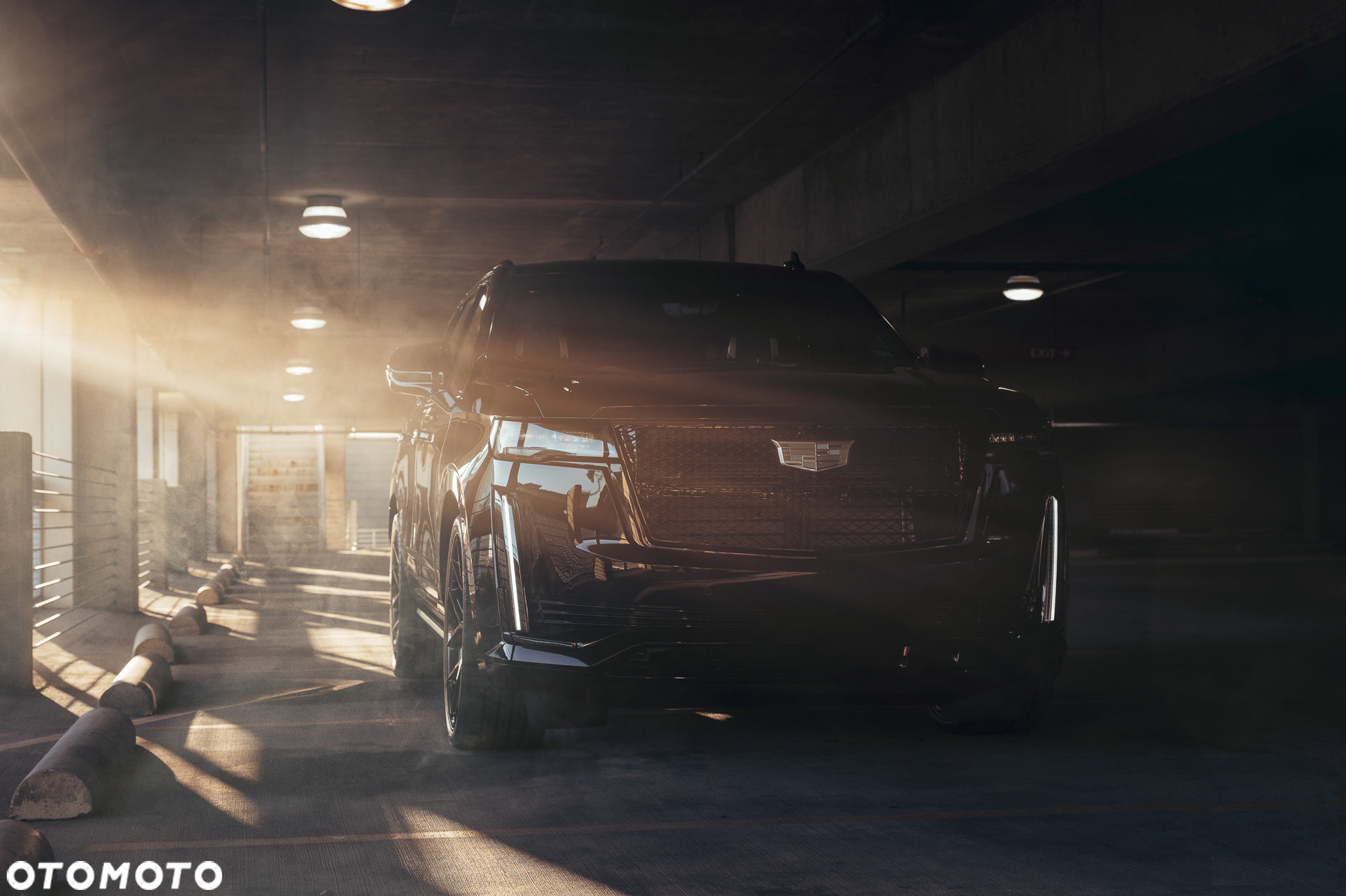 Cadillac Escalade - 8
