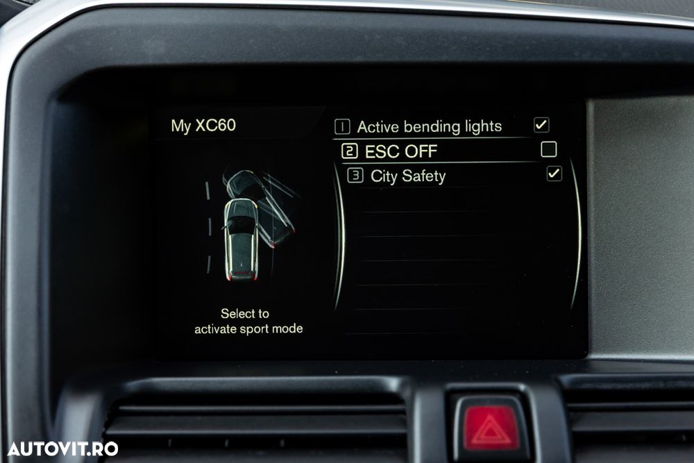 Volvo XC 60 D4 AWD Geartronic Summum - 40