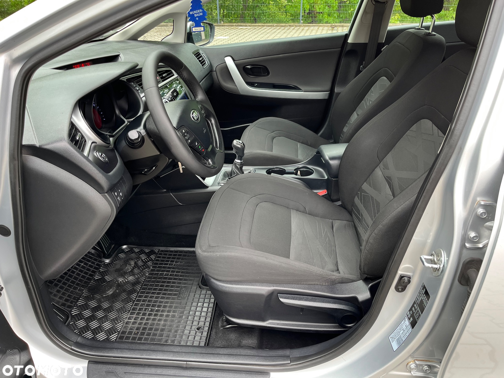 Kia Ceed Cee'd 1.6 CRDi L - 11