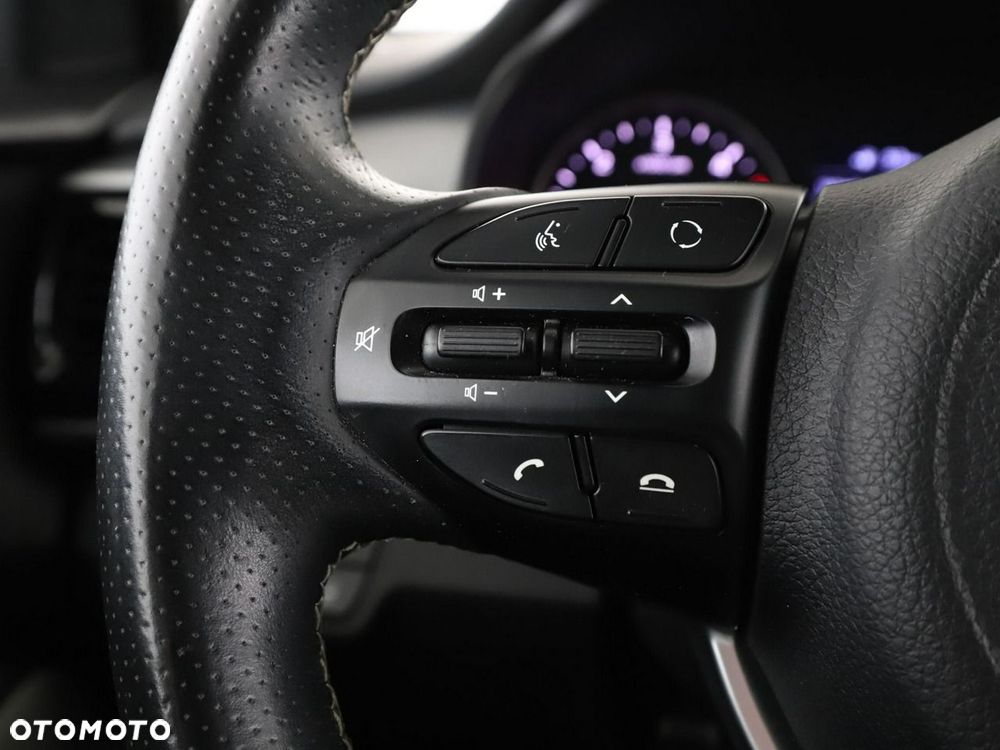 Kia Stonic 1.6 CRDi L - 32