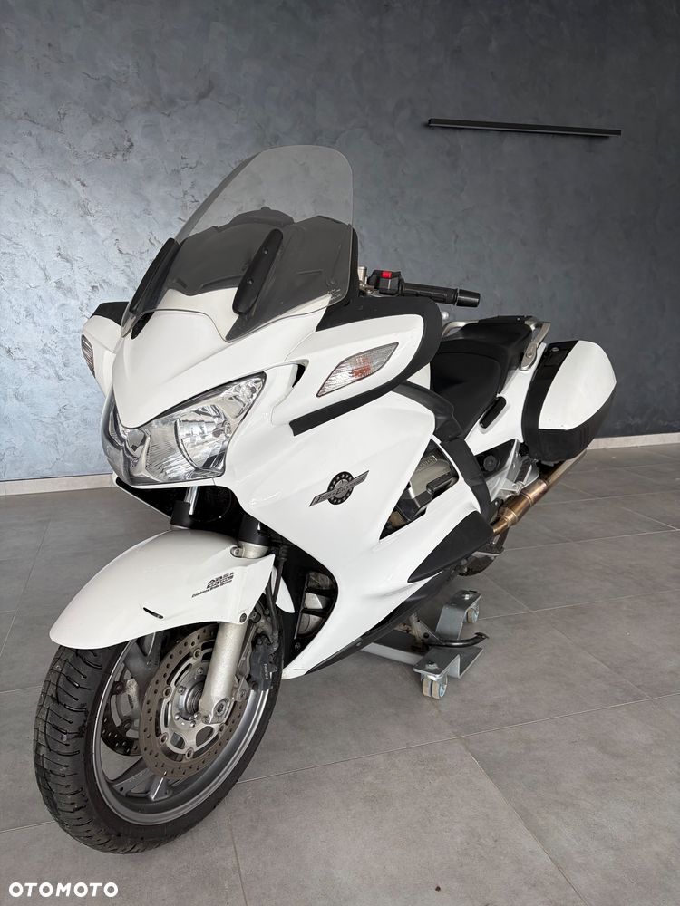Honda ST - 4