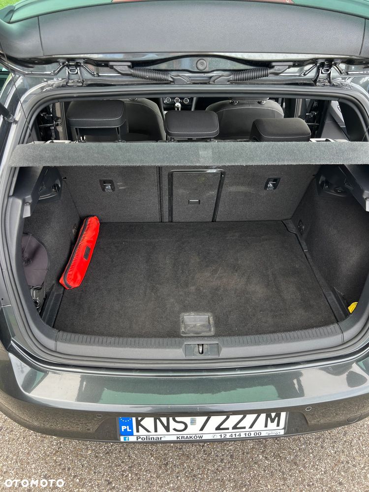 Volkswagen Golf - 16