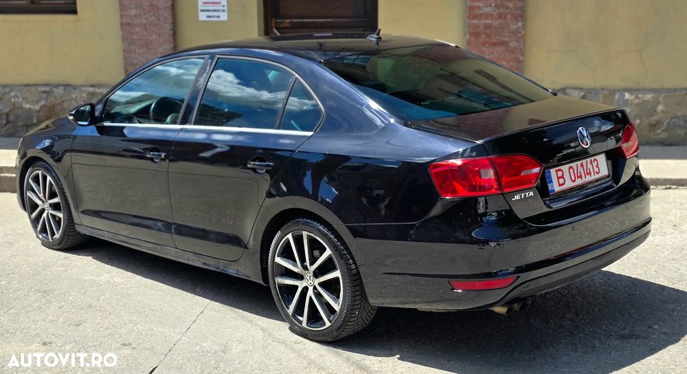 Volkswagen Jetta 1.4 TSI Highline - 3