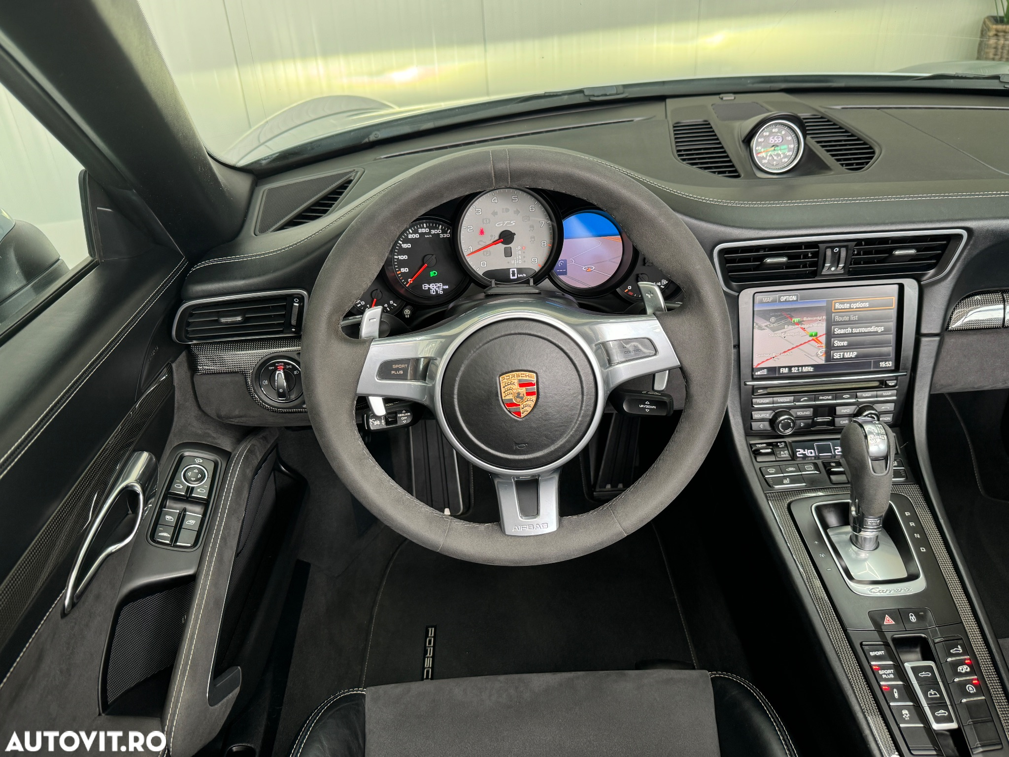 Porsche 911 Carrera GTS Cabriolet PDK - 39