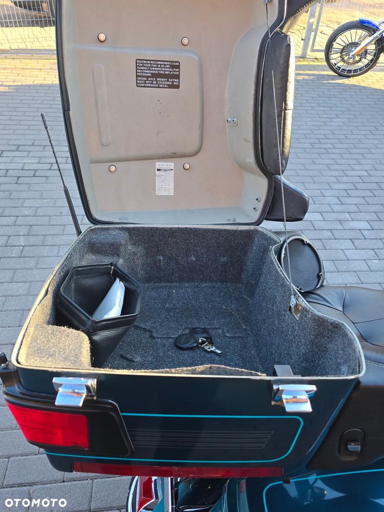 Harley-Davidson Touring Electra Glide - 31