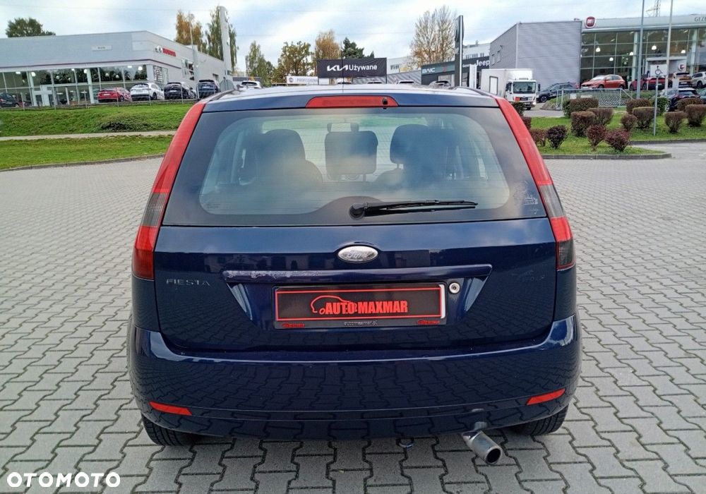 Ford Fiesta - 9
