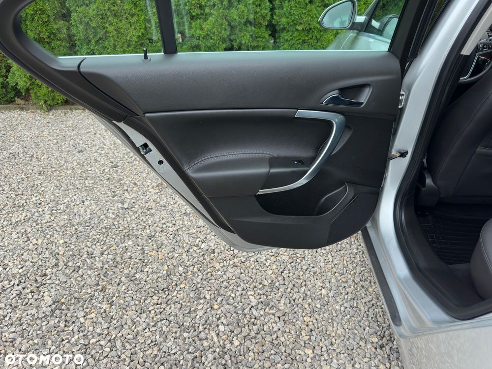 Opel Insignia 1.8 Cosmo - 37
