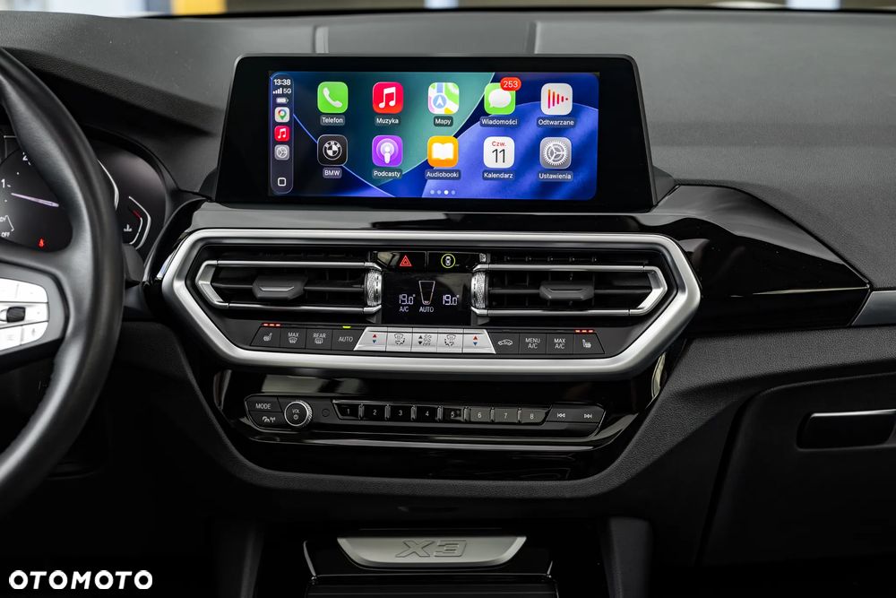 BMW X3 sDrive18d sport - 32