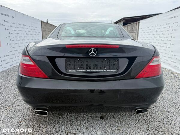 Mercedes-Benz SLK 200 (BlueEFFICIENCY) - 5