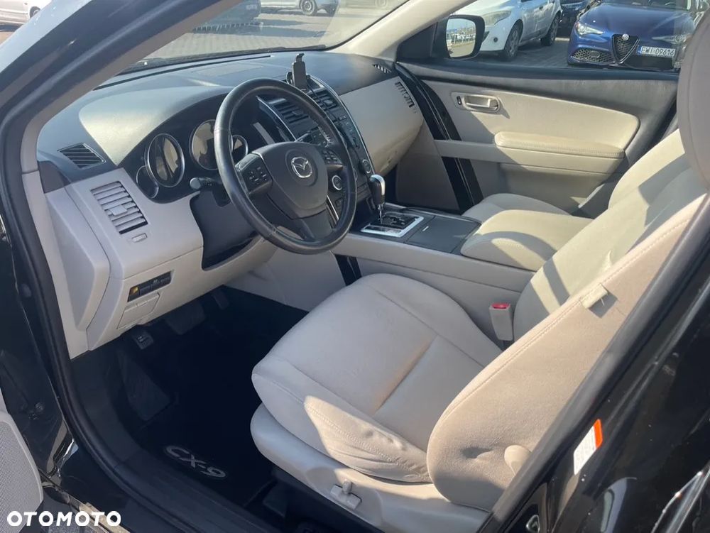 Mazda CX-9 3.7 V6 Sport - 9