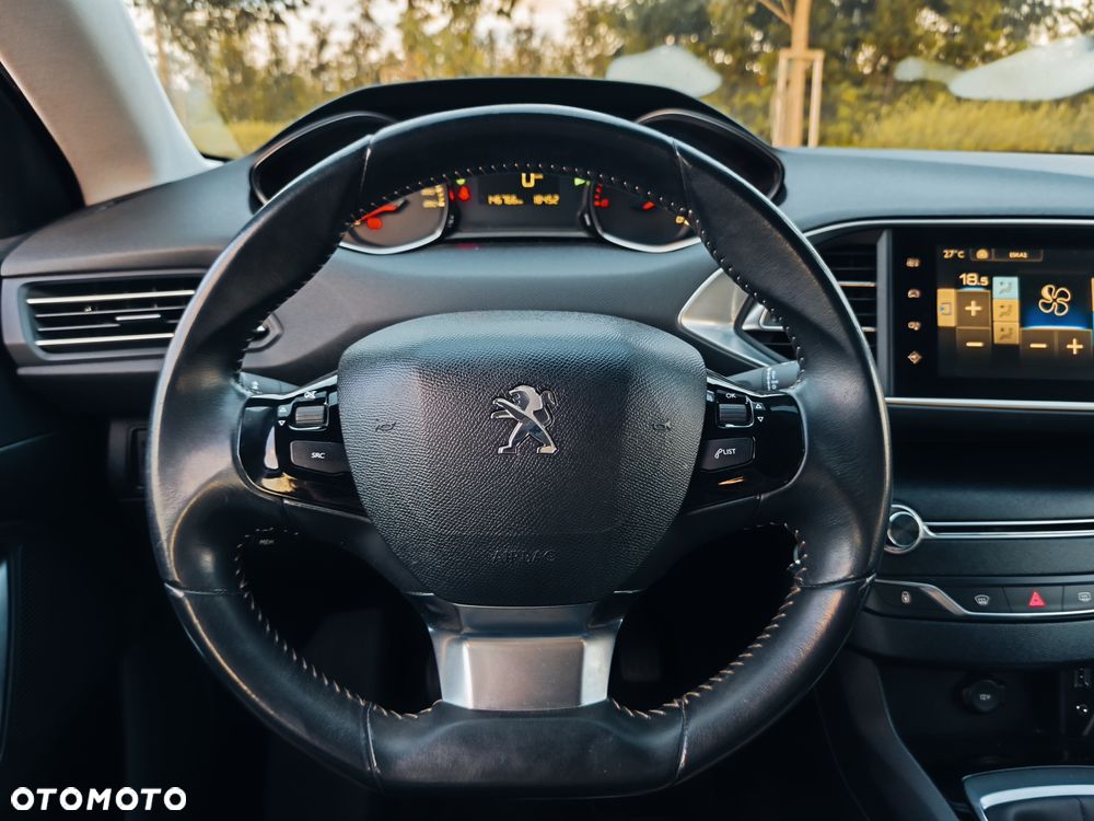 Peugeot 308 1.6 e-HDi Active S&S - 36