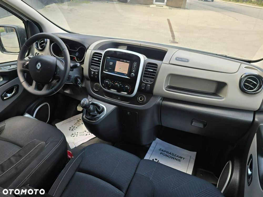 Renault Trafic - 16
