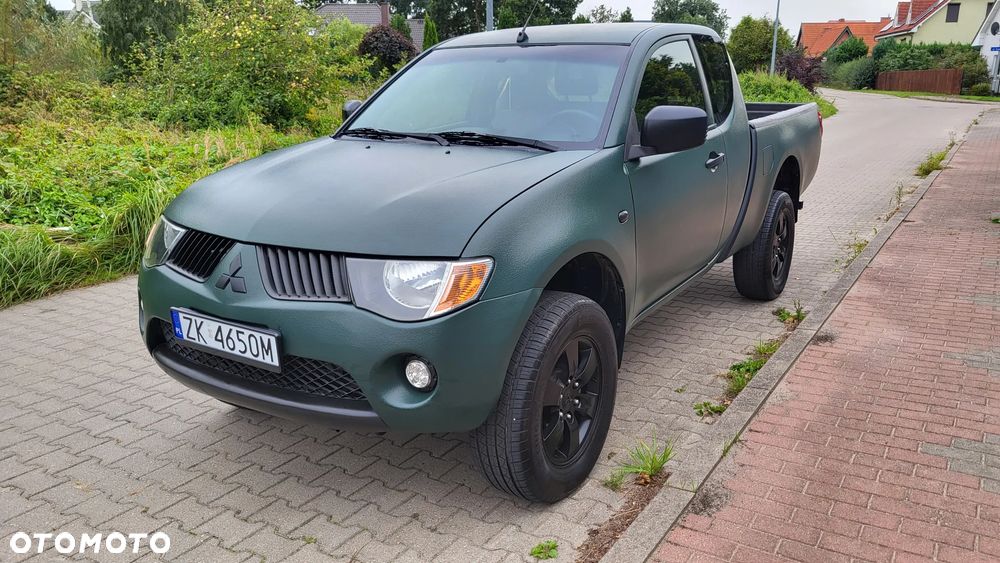 Mitsubishi L200 - 2