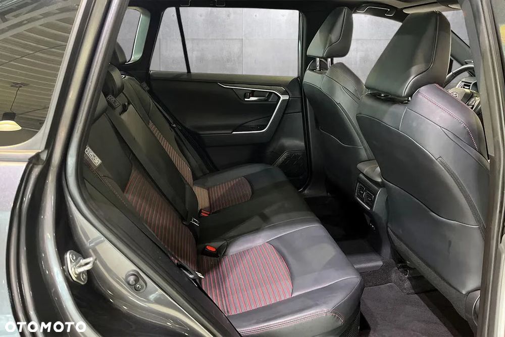 Toyota RAV4 Style - 18