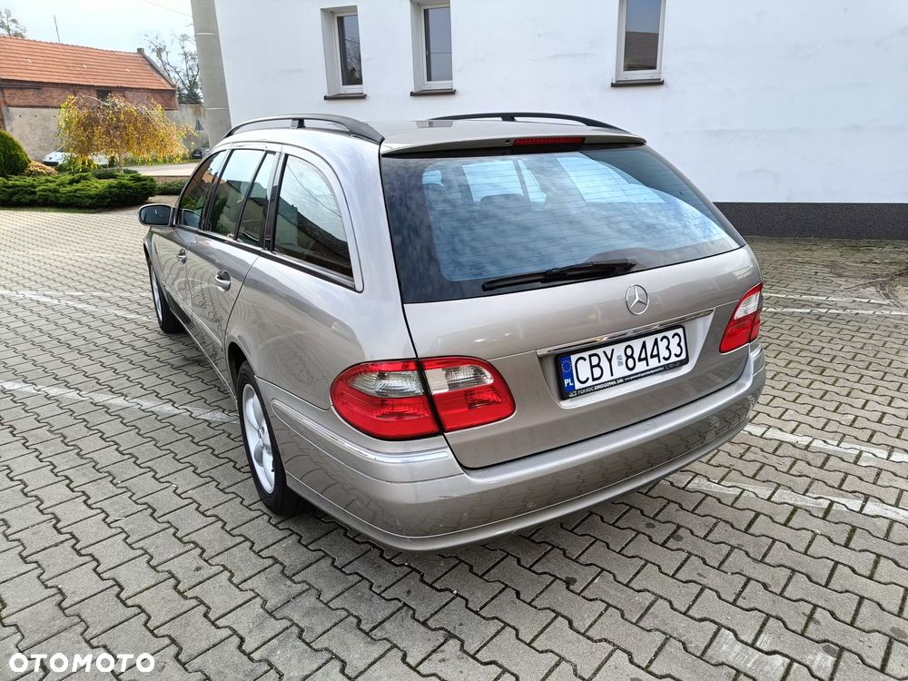 Mercedes-Benz Klasa E - 8