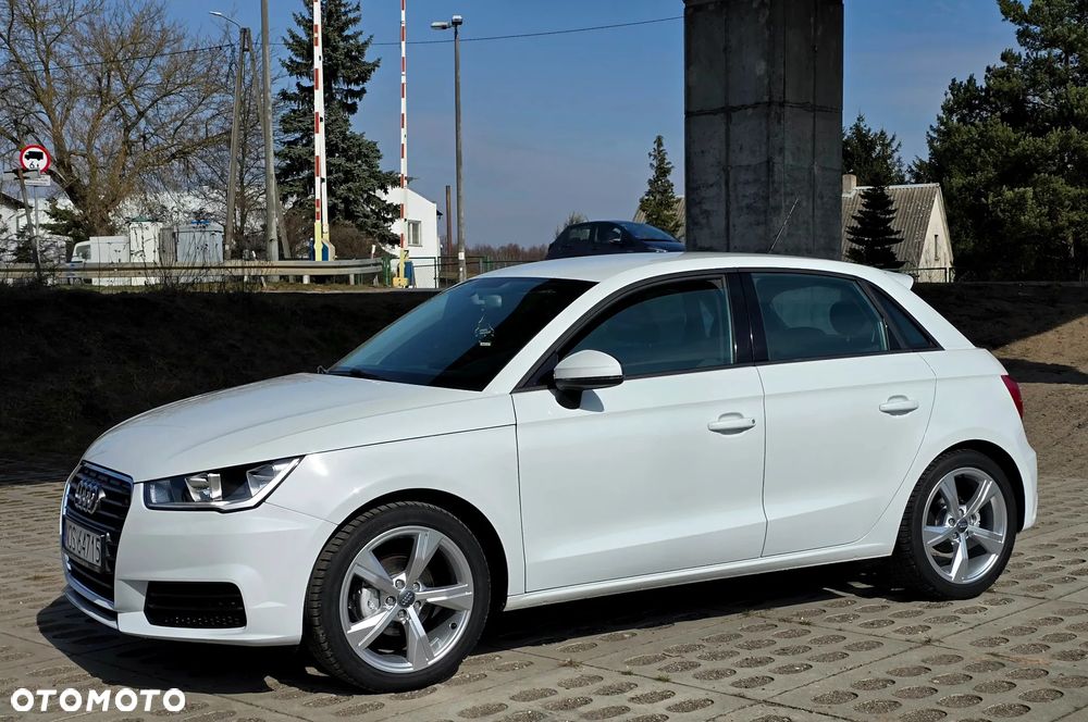 Audi A1 Sportback 1.4 TDI (ultra) design - 14