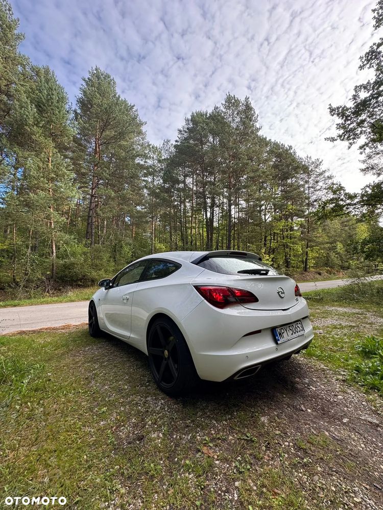 Opel Astra - 2