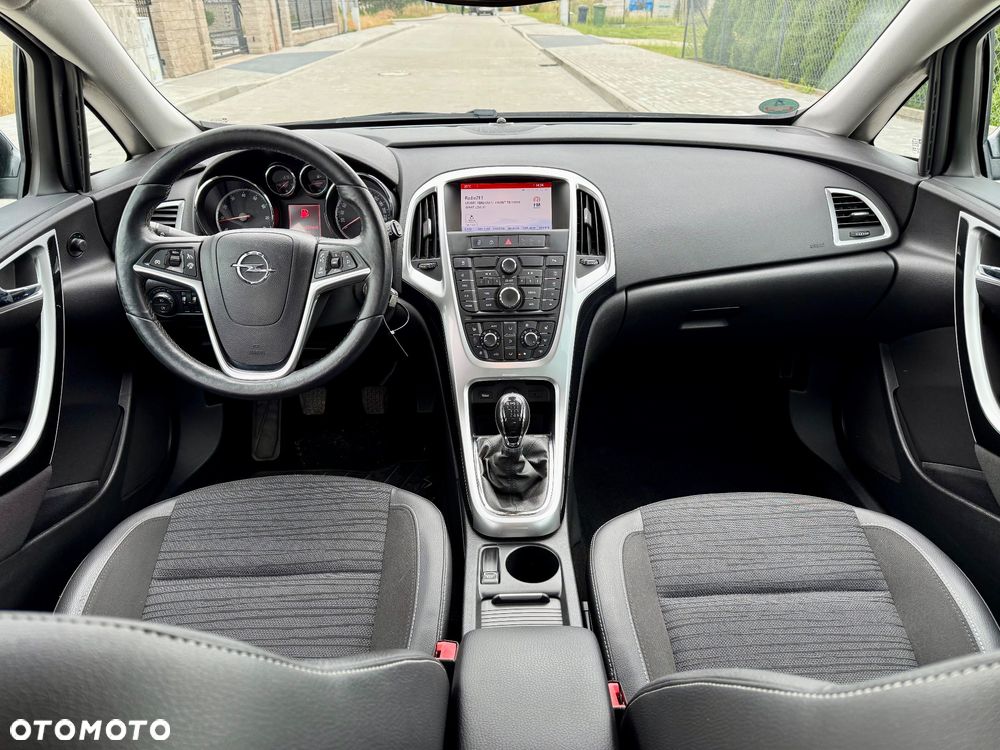 Opel Astra - 10