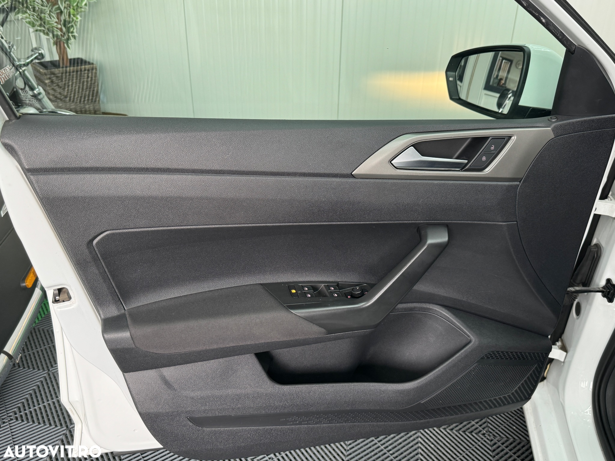 Volkswagen Polo 1.0 TSI Comfortline - 18
