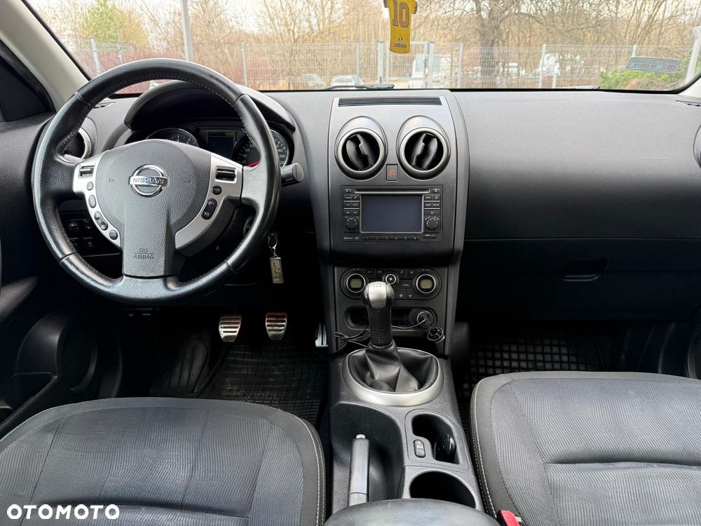 Nissan Qashqai 1.6 Tekna - 22