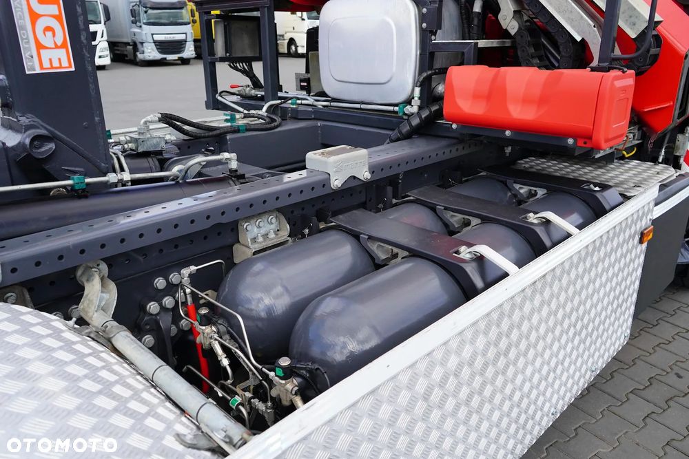 Scania G 410 / E 6 / 8 X 4 / HDS + HAKOWIEC / TRIDEM / CNG / RETARDER / FASSI F 215 - 15