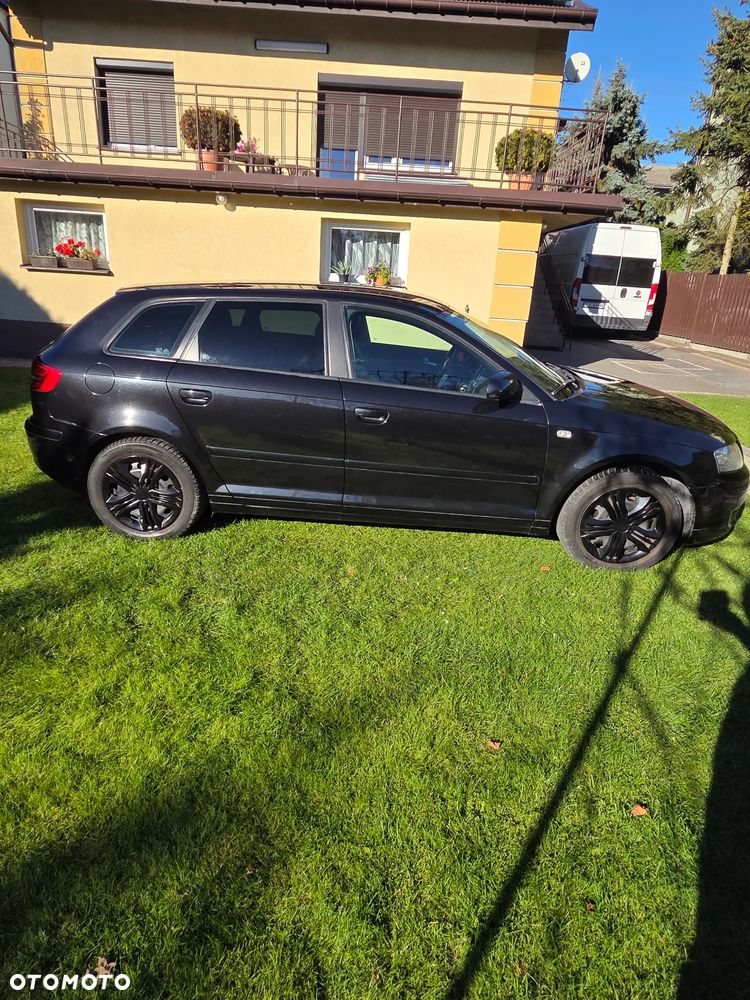 Audi A3 Sportback 2006 photo 2