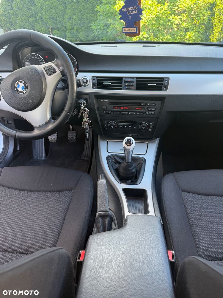 BMW Seria 3 330xd - 8