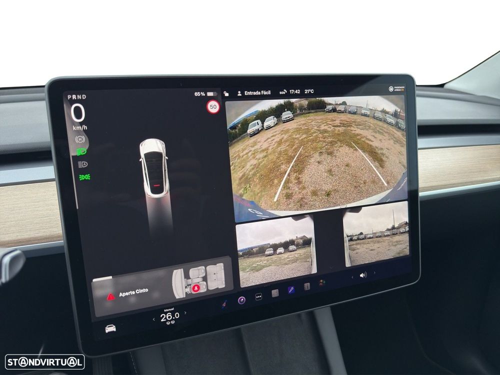 Tesla Model Y Long Range Dual Motor AWD - 13
