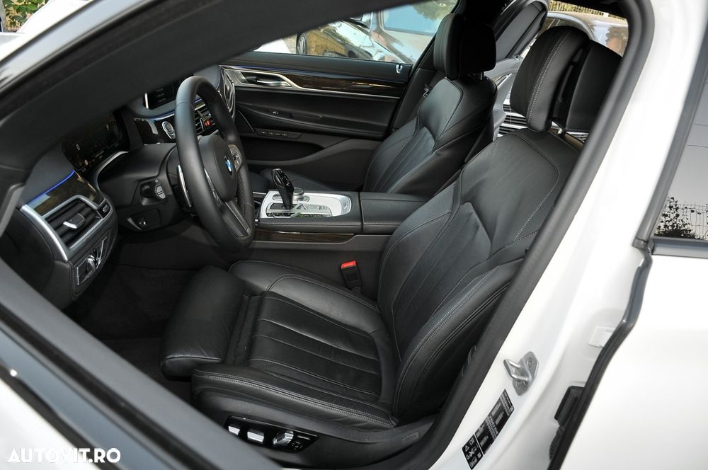 BMW Seria 7 740d xDrive MHEV - 9
