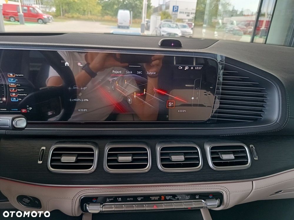 Mercedes-Benz GLE - 22