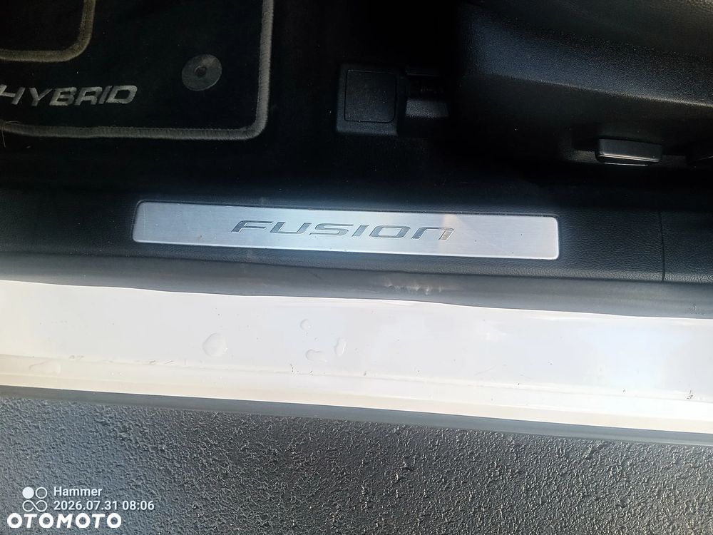 Ford Fusion - 20