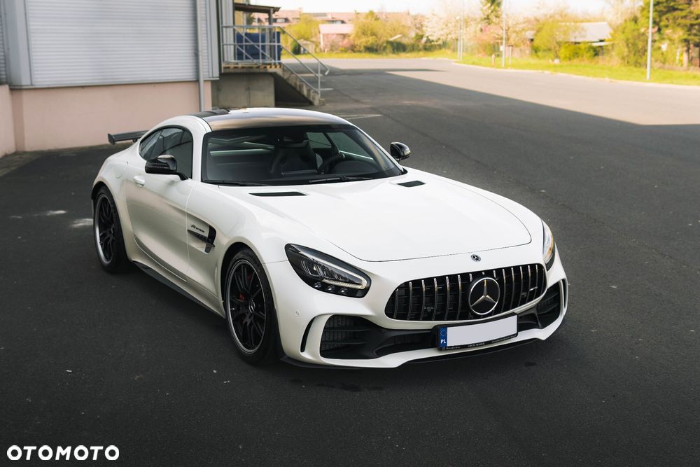 Mercedes-Benz AMG GT R - 1