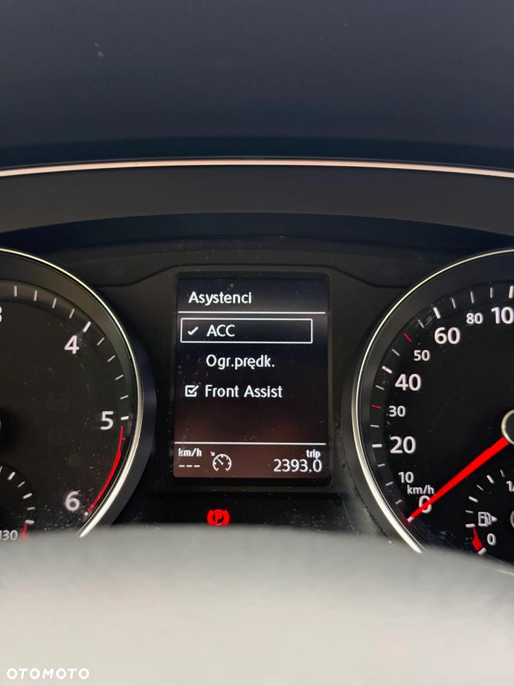 Volkswagen Passat 2.0 TDI BMT SCR Comfortline DSG7 - 36