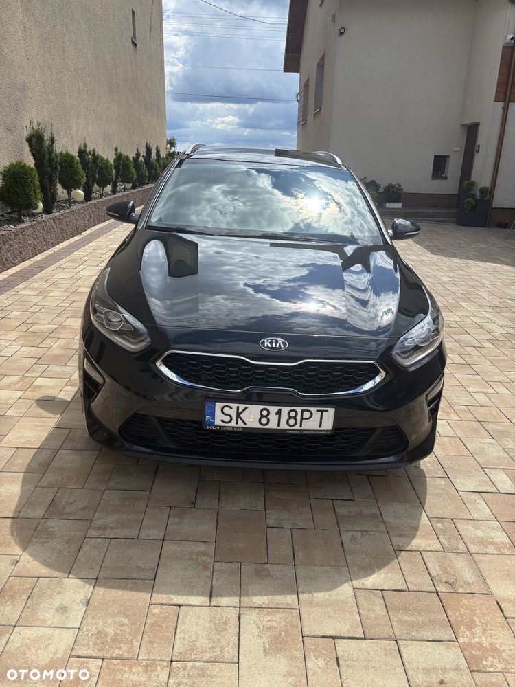 Kia Ceed - 1