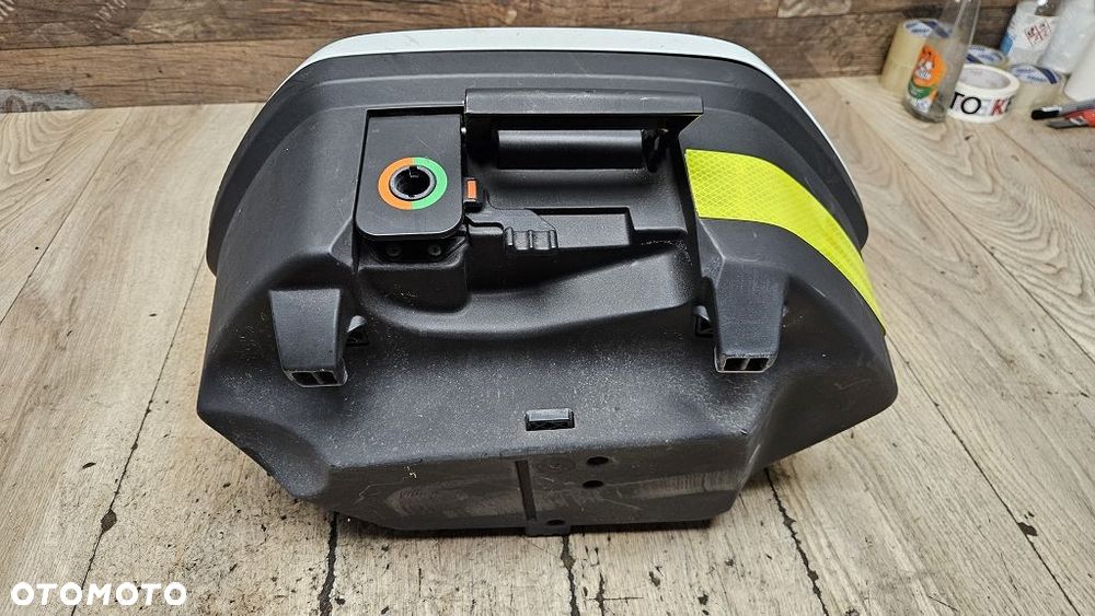 Kufer prawy Yamaha FJR 1300 / Tracer 900 / TDM 900 - 16