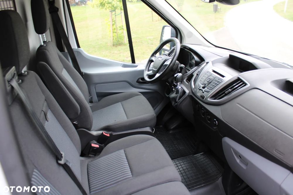 Ford Transit - 18