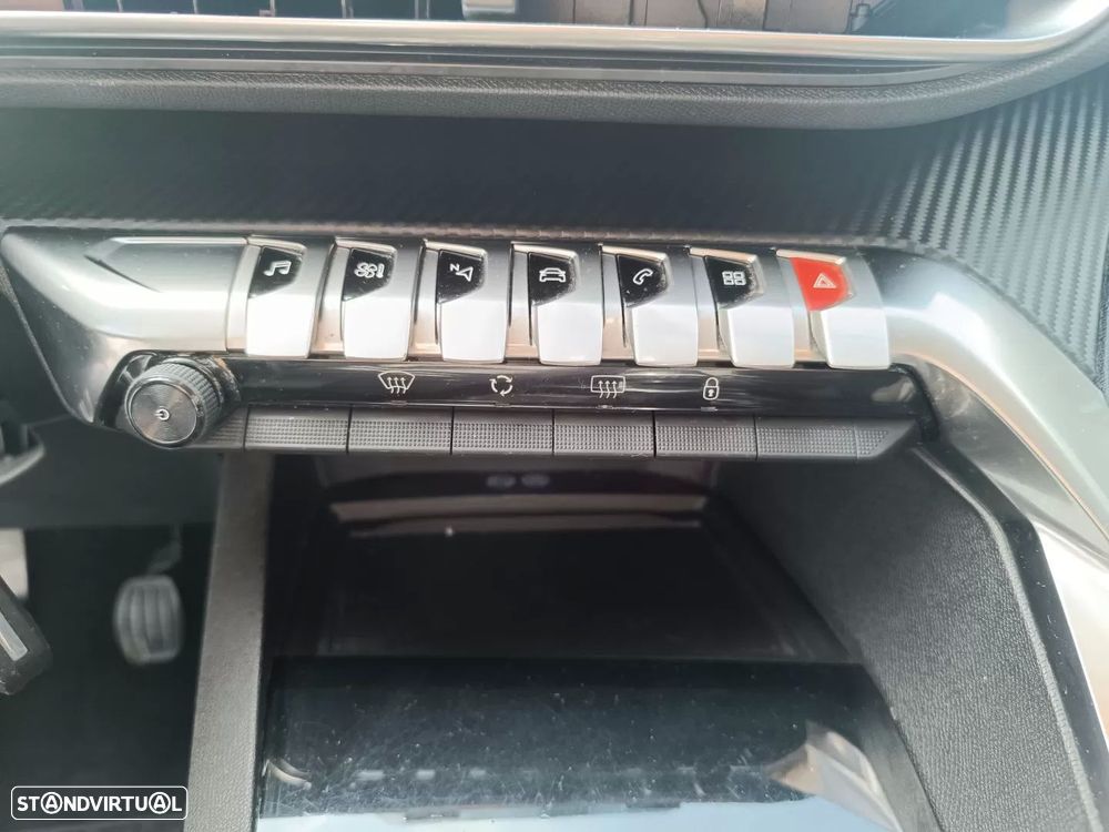 Peugeot 5008 1.2 PureTech Active Pack - 18