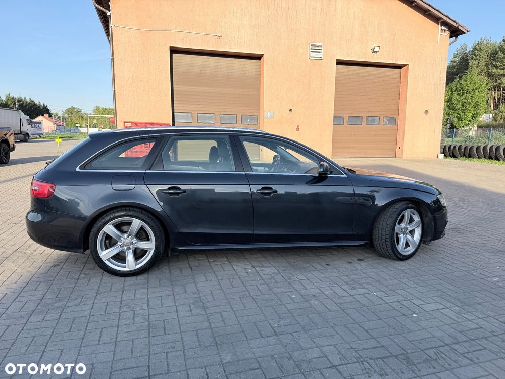 Audi A4 Avant - 15