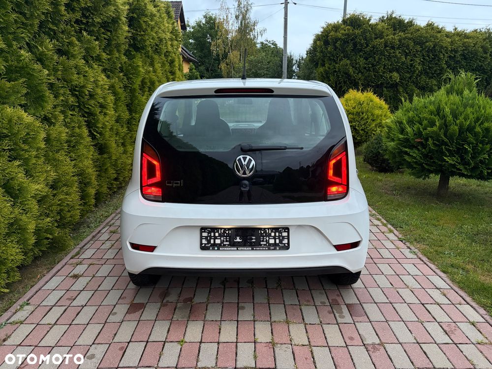 Volkswagen up! - 5