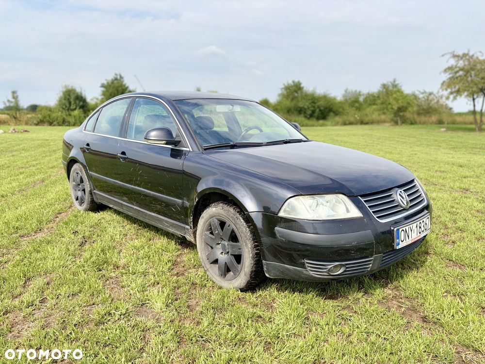 Volkswagen Passat - 2