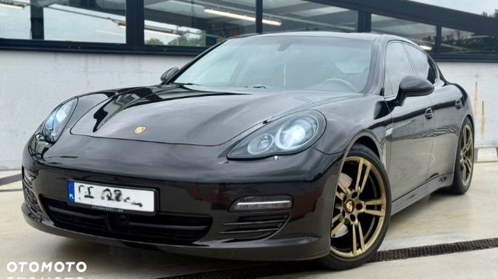 Porsche Panamera 4S - 3