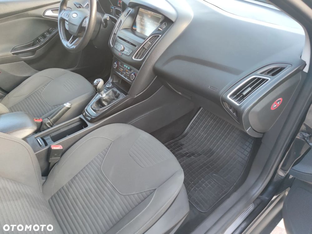 Ford Focus 1.5 TDCi Titanium - 28